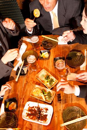 盛岡冷麺と焼肉の名店「ぴょんぴょん舎」稲荷町本店の魅力と店舗情報